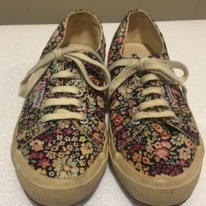 Superga floral flowers lace up sneakers size 38(W 7.5/M 6) black cream pink